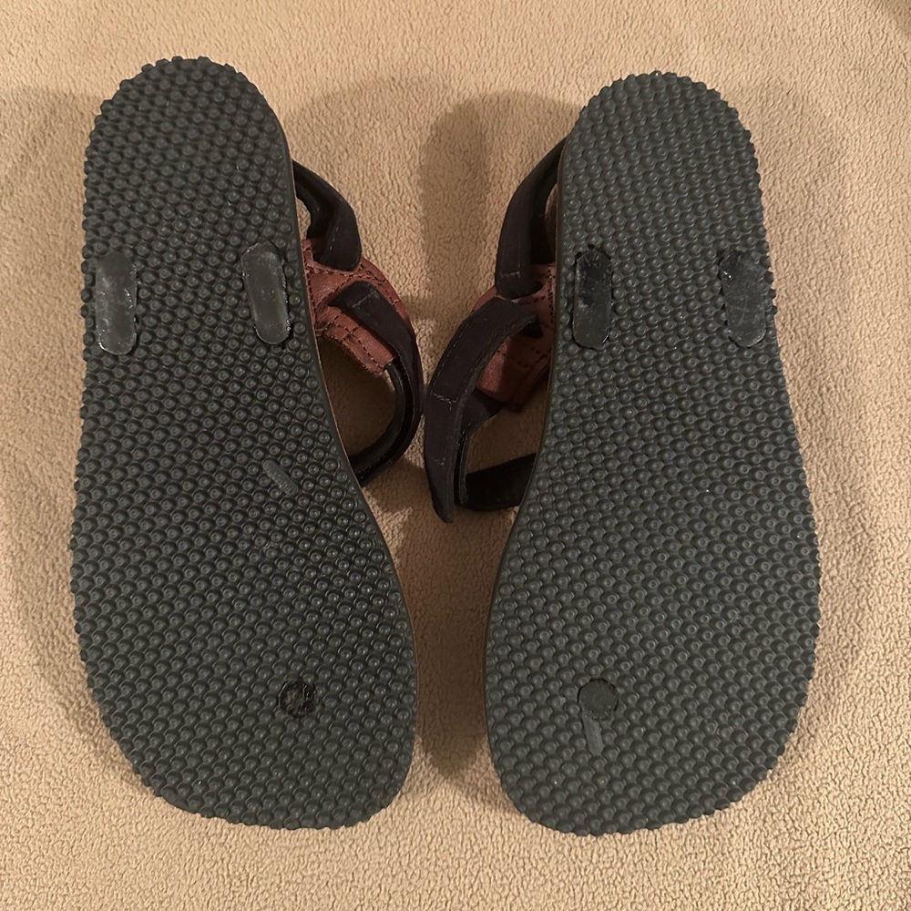 Men's Black and Brown Toetem Alpha Blackbear Sandals - Picture 3 of 3